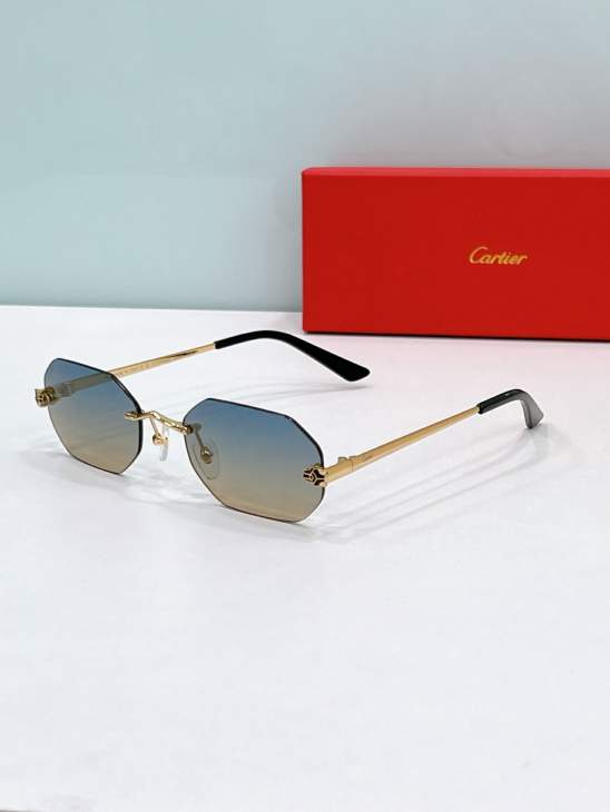 Picture of Cartier Sunglasses _SKUfw79566438fw